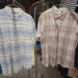 2 XXL Men's Short Sleeved Button Down Shirts