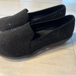 Size 9 Women’s Shoes