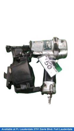 Hitachi Nic5am Green Pneumatic Roofing Nailer