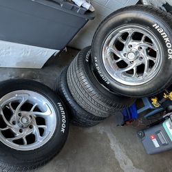 265/50r15 hankook kinergy ST Tires