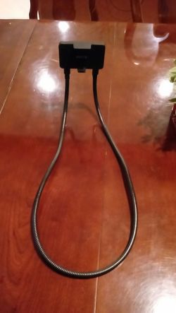 Hands free cell phone collar