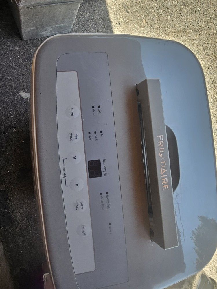 Dehumidifier