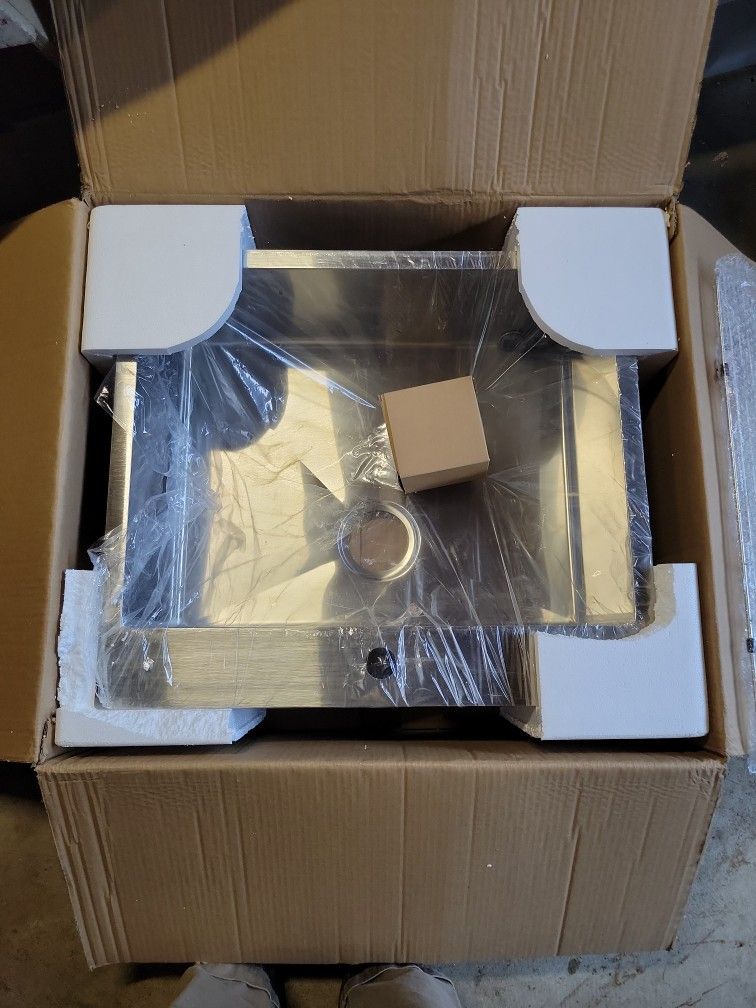 Bonnie 25" Top mount kitchen sink NEW