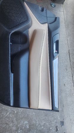 Subaru Outback Interior Door Panel