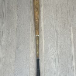 Hillerich & Bradsby Baseball Bat