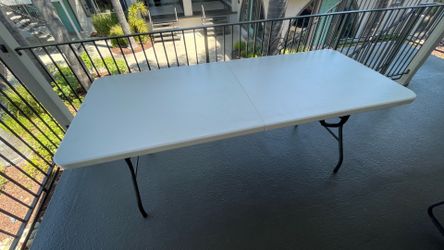 Folding Table 6'