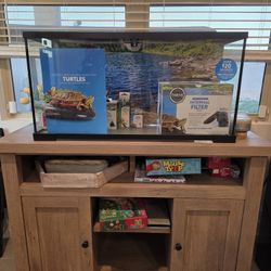 Complete Brand New 40 Gal TURTLE TANK WITH STAND
