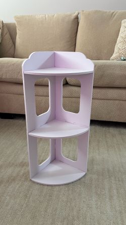 Corner shelf