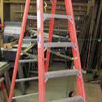 8' Fiberglass Ladder (Werner)