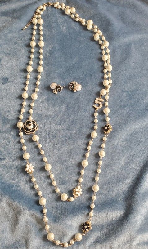 Pearl Necklace & Earrings