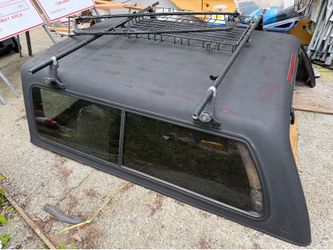 Fiberglass truck canopy camper top