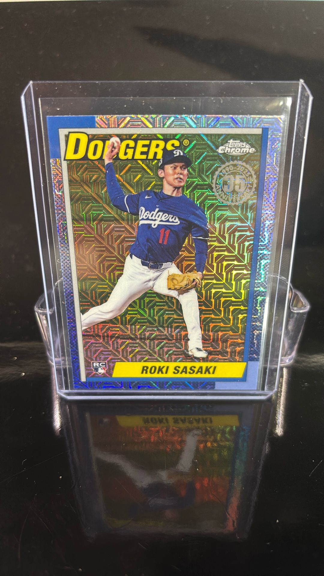 2025 Topps Series 2 1990 Topps Chrome Silver Pack Roki Sasaki Rookie #T90C-135