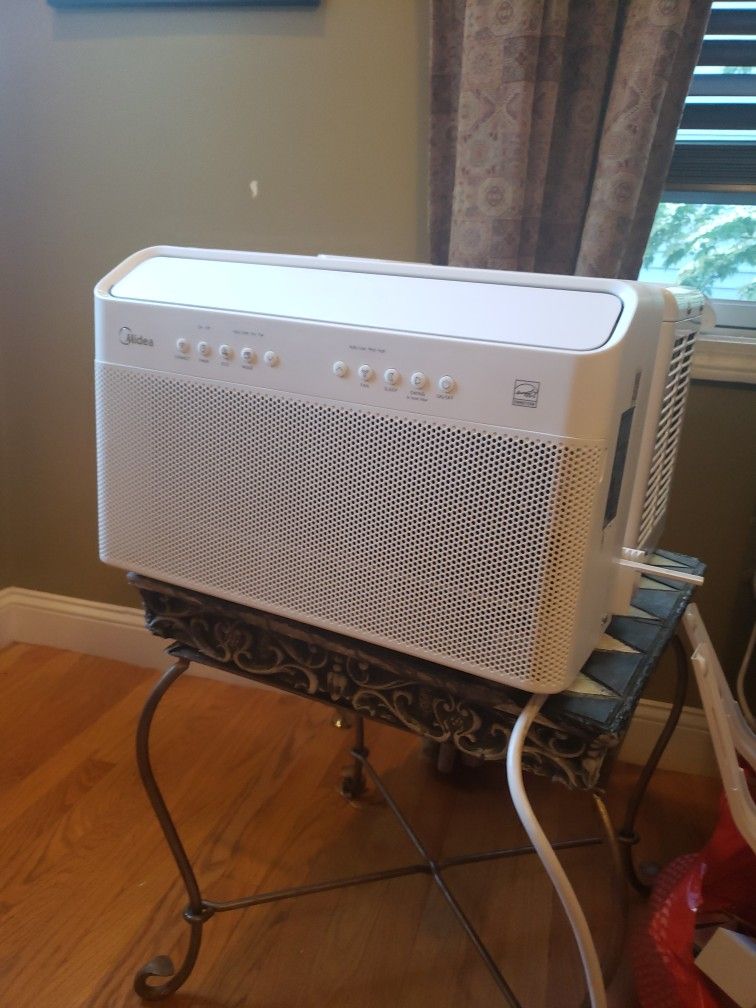 Midea Window Low Profile Saddle Air Conditioner 12000BTU/H (MAW12V1QWT)