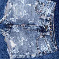 Girl Clothes