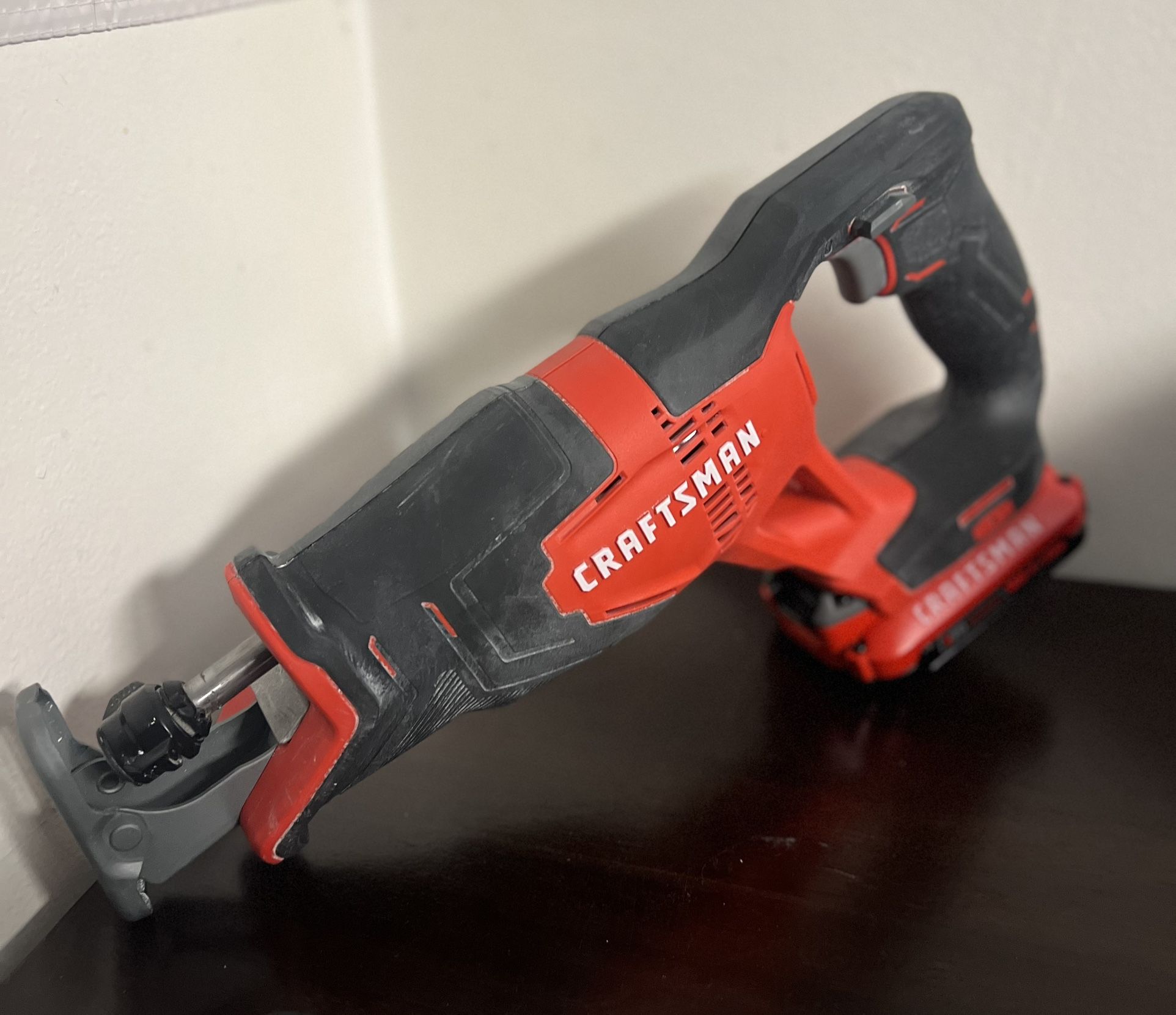 Craftsman Reciprocating Saw & Battery