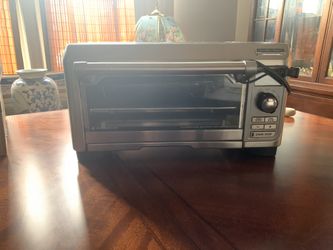 Hamilton Beach Professional Sure-Crisp Air Fry Digital Toaster Oven