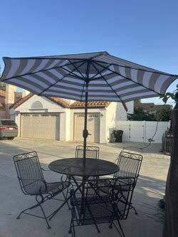 Beautiful Patio Set (6 Pcs)