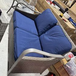 ❤️‍🔥 Outdoor Patio Brown Wicker Rattan Loveseat Sofa with Blue Cushions for Backyard, Balcony and Deck $150