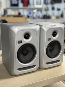 KRK CLASSIC 5 STUDIO MONITORS USED