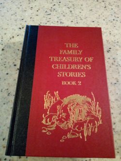 Vintage children's book/ the family treasury of children's stories book 2/ copyright 1956 by Nelson Doubleday,inc./ hardcover book