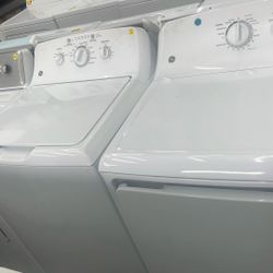 Washer & Dryer Set – Excellent Condition( Gas)