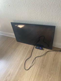 ONN Roku TV Flat Screen with Remote