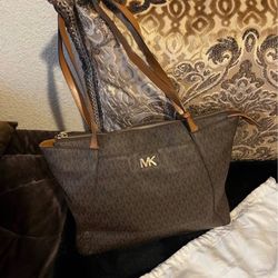 Michael Kors large size bag