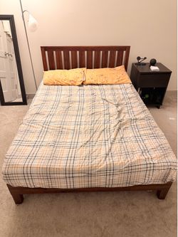 Full sized bed