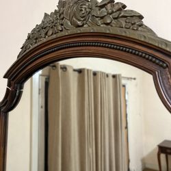 Mirror Antique