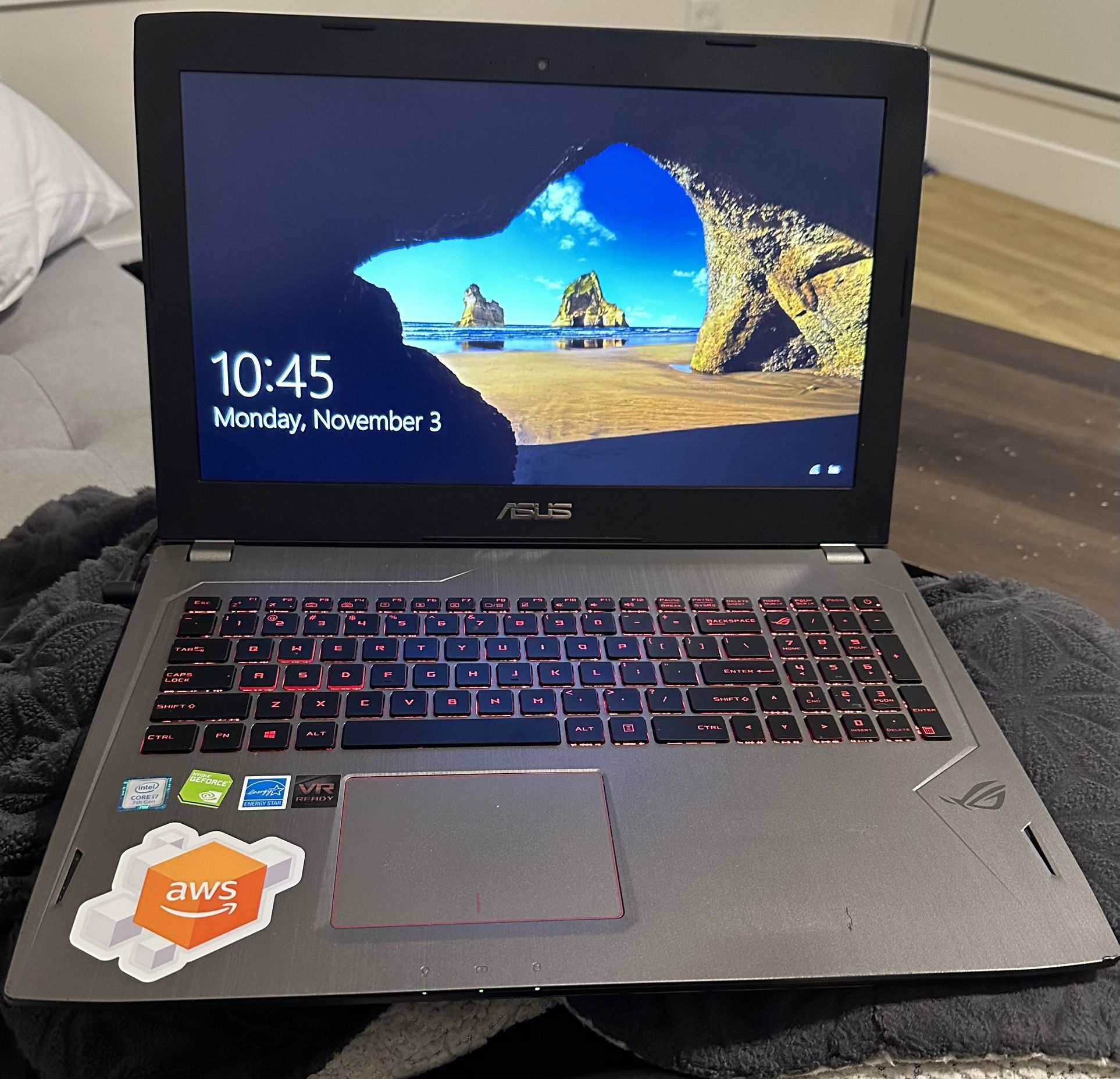 Laptop - Asus Republic of Gamers