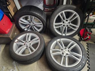 Tesla model s 19" rims