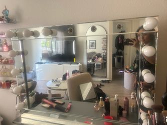 Impressions vanity mirror
