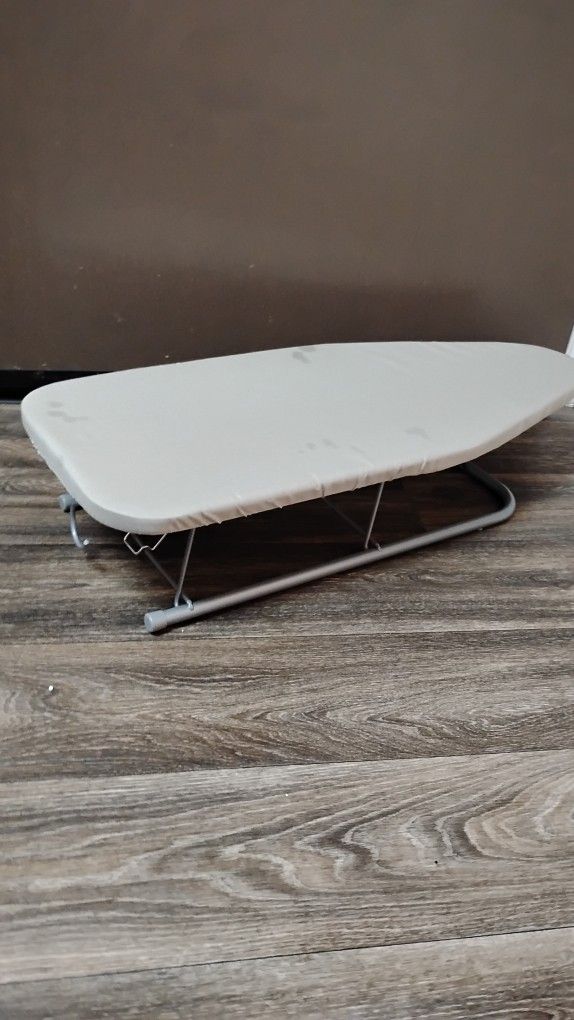 Ironing Board w/Pad, Table Top Ironing Board, 29"LX13"WX5"H,