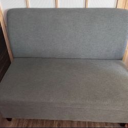 Yatesville 47.24'' Upholstered Loveseat