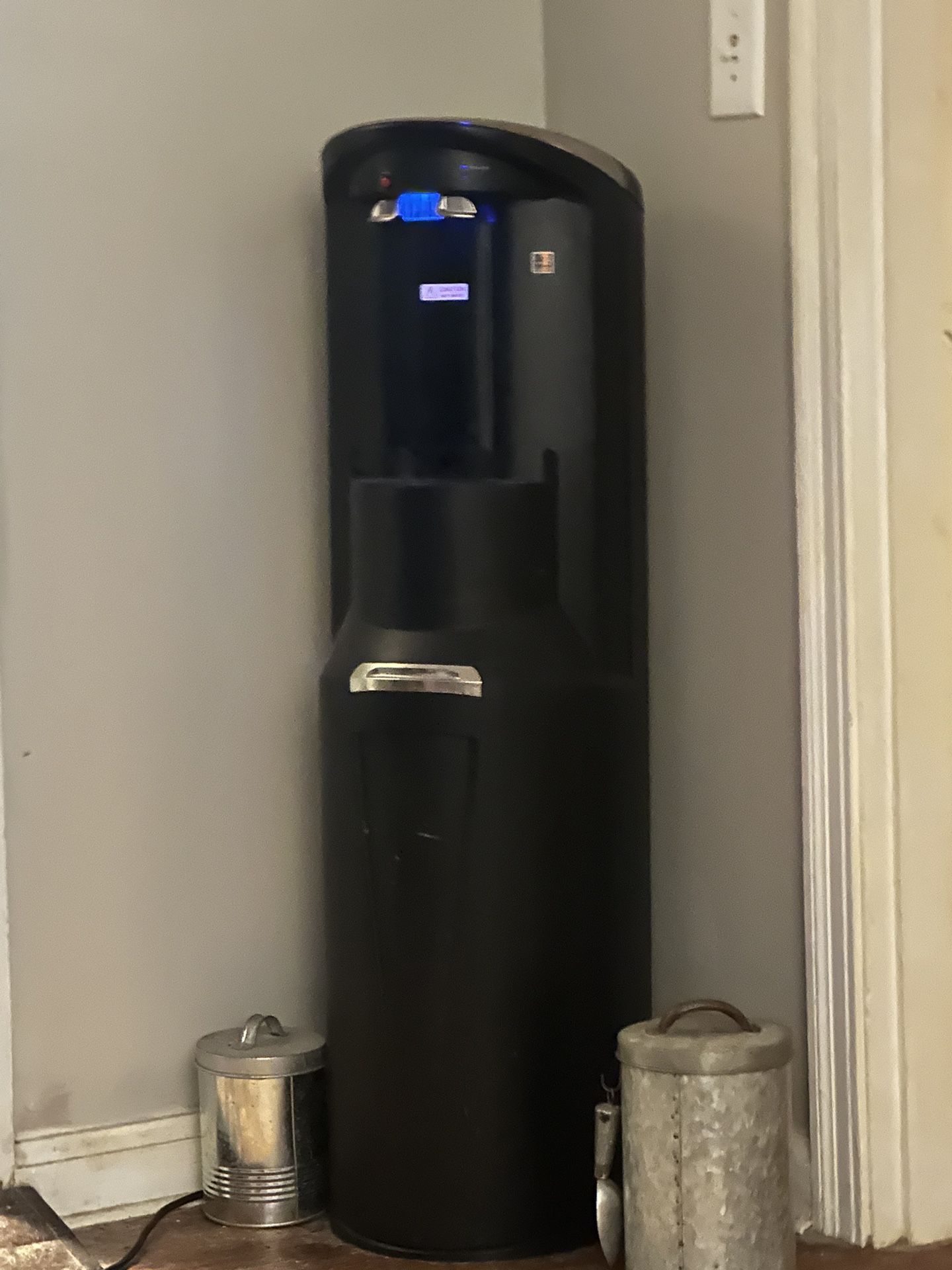 Water Dispenser