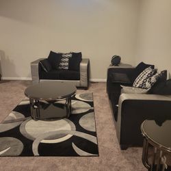 Living Room Suite With Tables