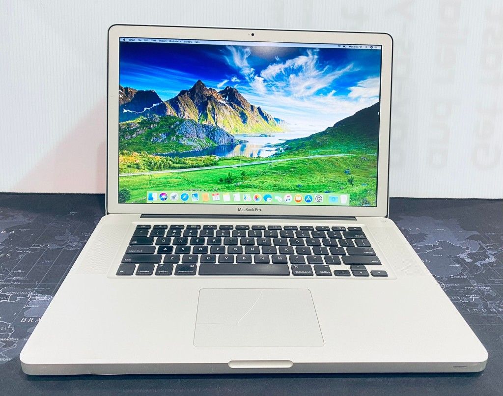 Apple MacBook Pro 15” 2011 i7 6GB Upgraded to 240GB SSD