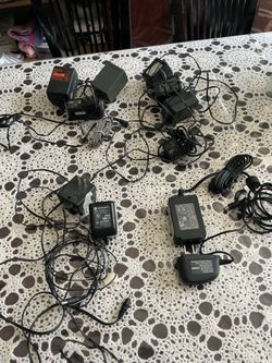 9v, 6v, 5v, 4.8v, 3.7v Assorted AC/DC Power Adapters - Motorola, Nokia, Sony, Thomson $4 each