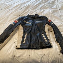 Dainese Leather Motorcle Jacket w Armor