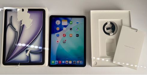 iPad Air 11-Inch (M4) 128GB Wi-Fi | Apple Warranty Until March 12, 2027 | Battery Health 100%