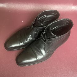 HUGO BOSS Men's Black Leather Chukka Boot UK 9.5