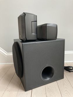 radiator Bestudeer Evenement Yamaha YST-SW012 Subwoofer and Yamaha Center and Satellite Speaker for Sale  in Mendon, MA - OfferUp
