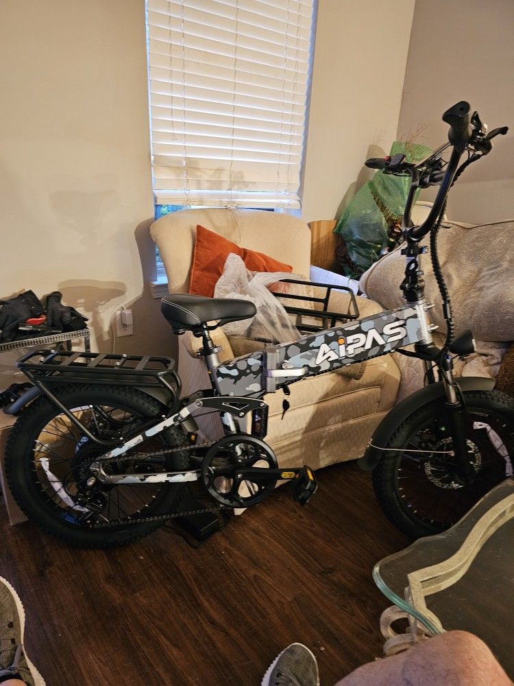 AiPAS Folding F3 Adventurer EBike $650 Brand New.