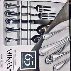 Mikasa 65 Piece Regent Beaded Flatware Set