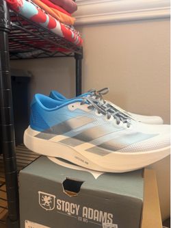 Adidas Evo SL SIZE 9