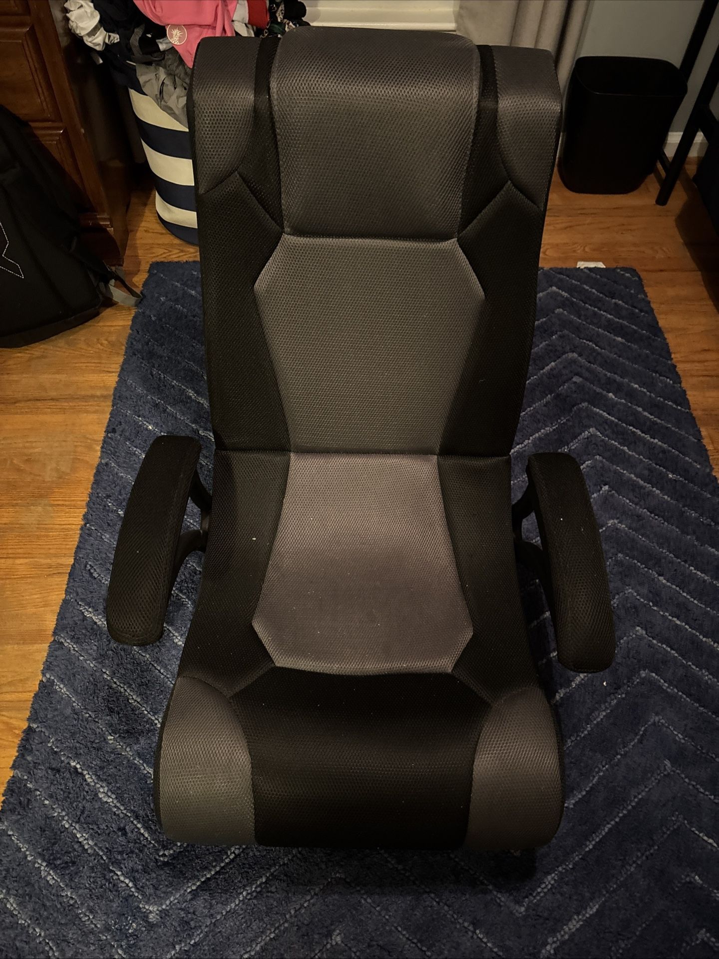 gaming rocking chair with electric connection