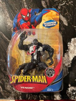 Various Spiderman figures