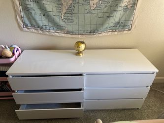 Large white 6 drawer dresser