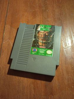 Nintendo NES tecmo bowl $5 pick up in Glendale tested and works