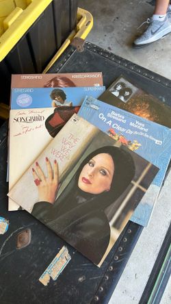 Barbara Streisand Vinyls 6 Total